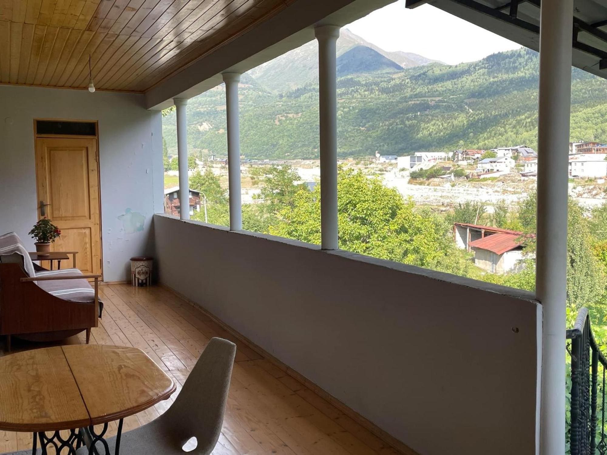 Guest House Nene 메스티아 객실 사진