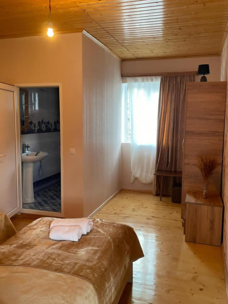 Guest House Nene 메스티아 외부 사진